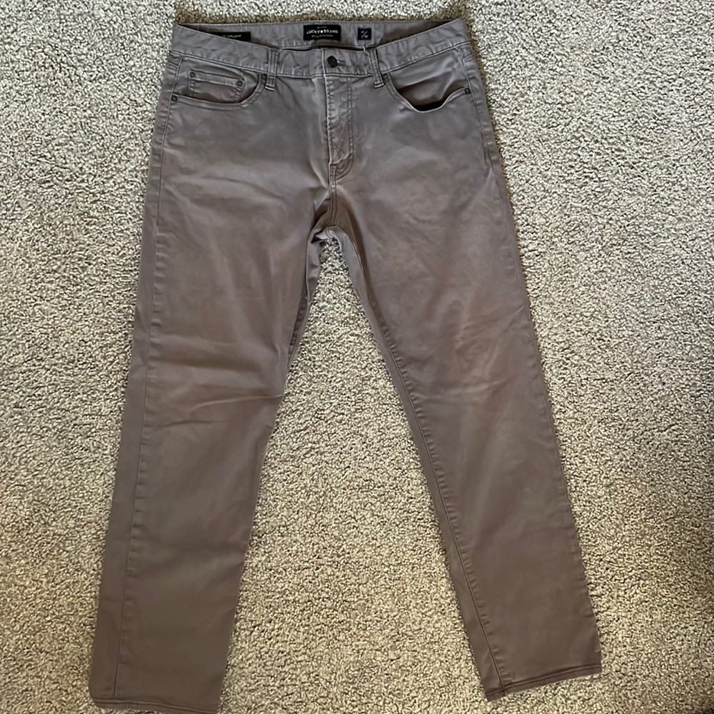 Lucky Brand Mens Pants - (36” x 32”) - 221 Straight